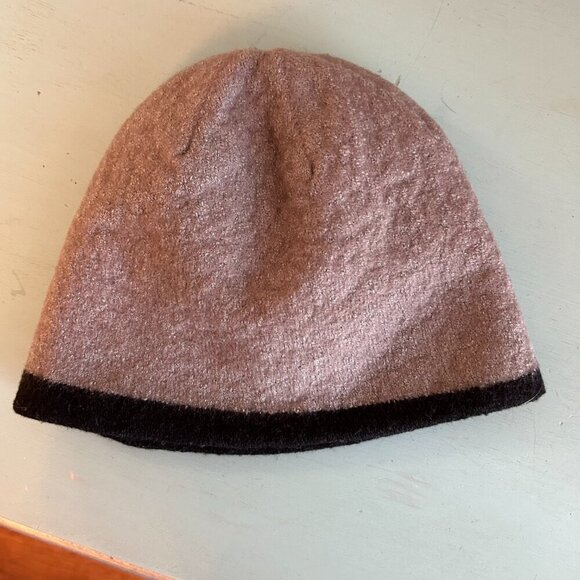 The North Face Logo Toddler Youth Beanie Skull Cap Fleece Winter Hat 4T 5T - Picture 4 of 7